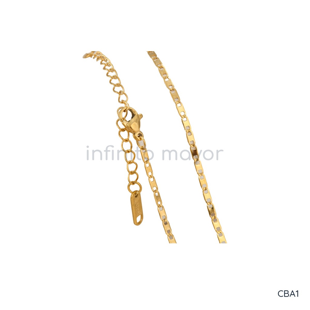 [CBA1] Collar dorado de cadena de eslabones planos alternados con extensor y acabado brillante