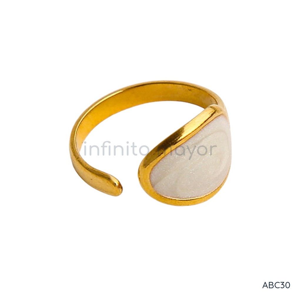 Anillo dorado y blanco abierto, diseño de banda fina con panel frontal en forma de gota rellena de esmalte blanco