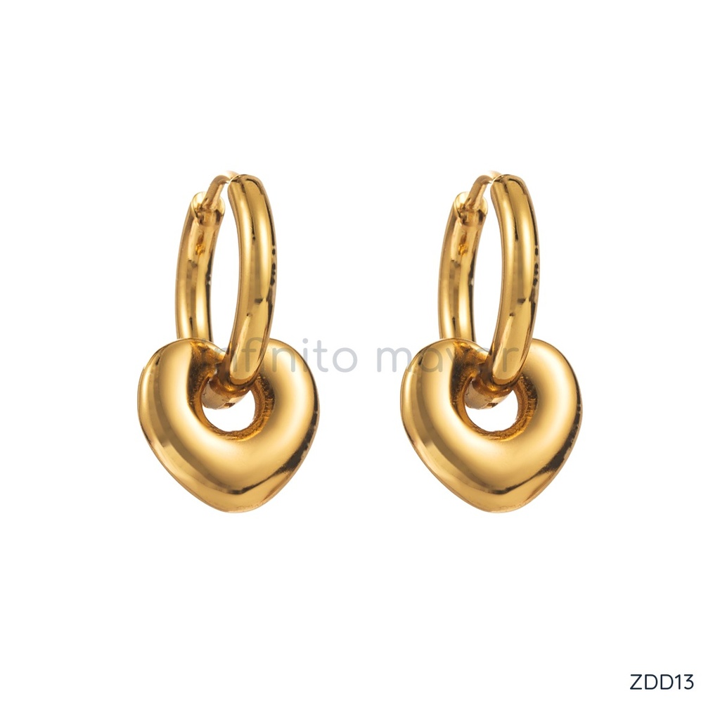 Zarcillos dorados huggie, dije de corazón abultado y calado