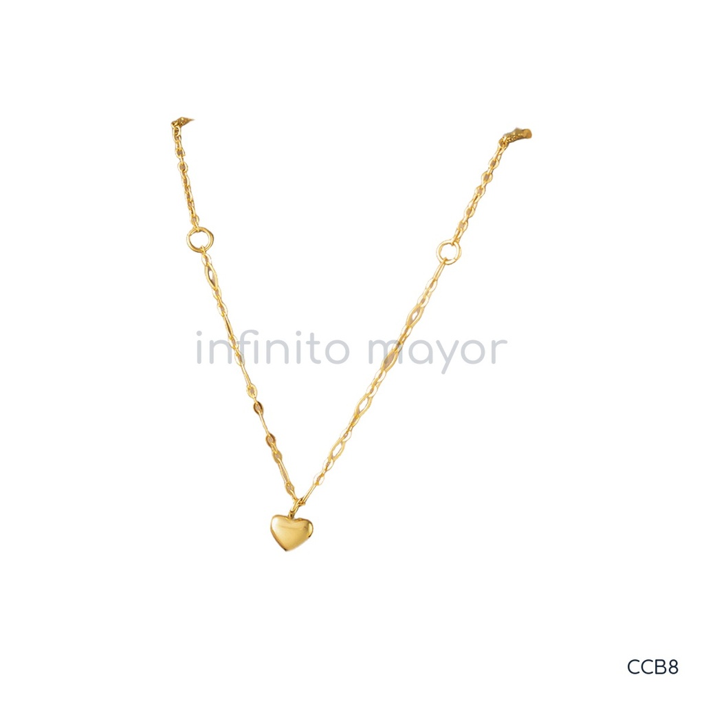 Collar dorado, eslabones y argollas con corazón pequeño