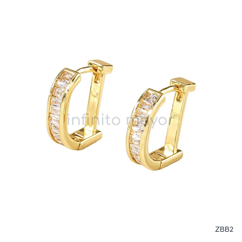 Zarcillos dorados huggie, argolla cuadrada con hilera de circonias