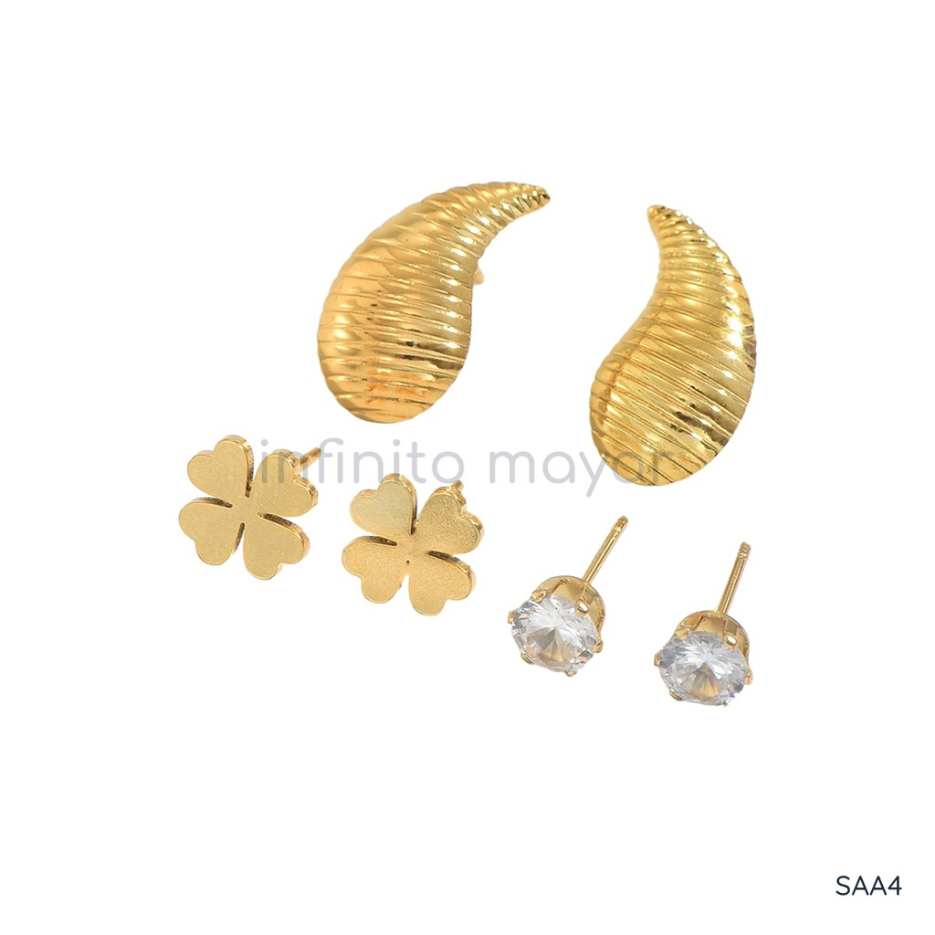 Set de tres pares de zarcillos dorados, gota acanalada, corazones