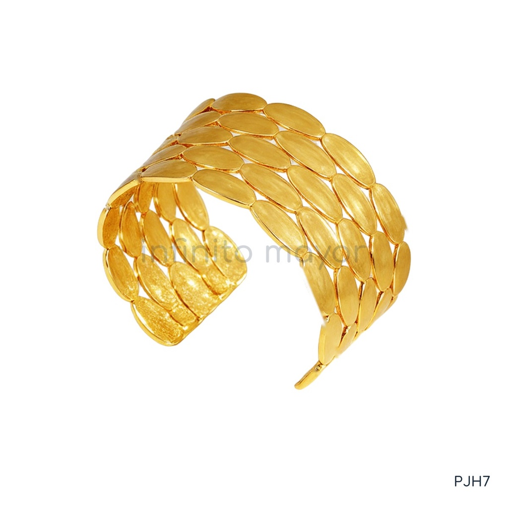 Pulsera dorada rígida, placas ovaladas superpuestas en varias filas
