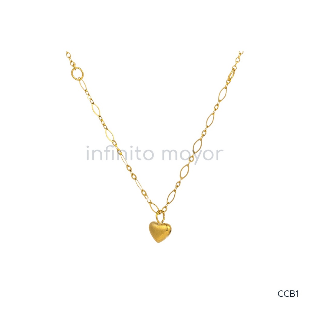 Collar dorado de cadena de eslabones mixtos ovalados y alargados, con dije colgante en forma de corazón pequeño