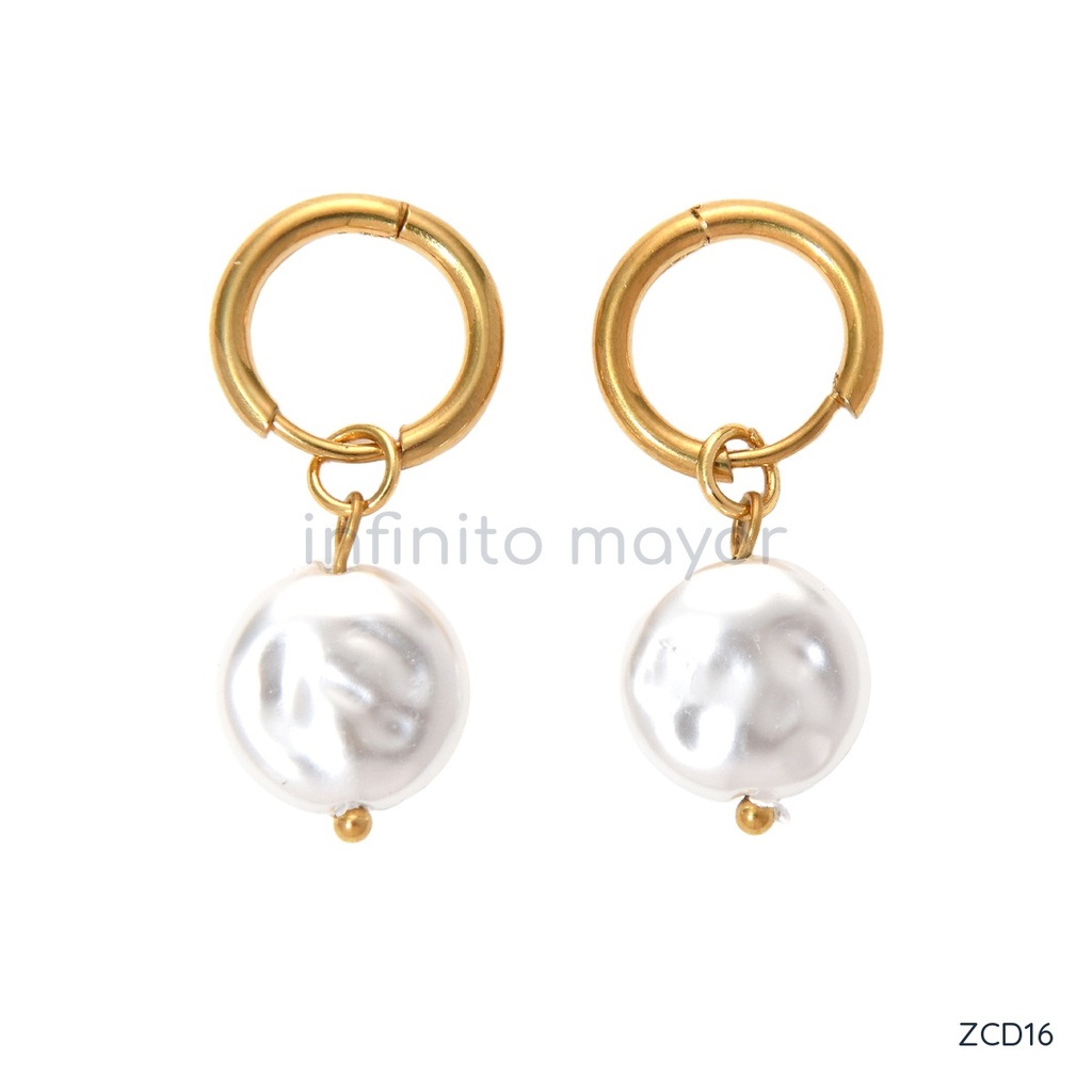 Zarcillos dorados huggie, perla barroca colgante