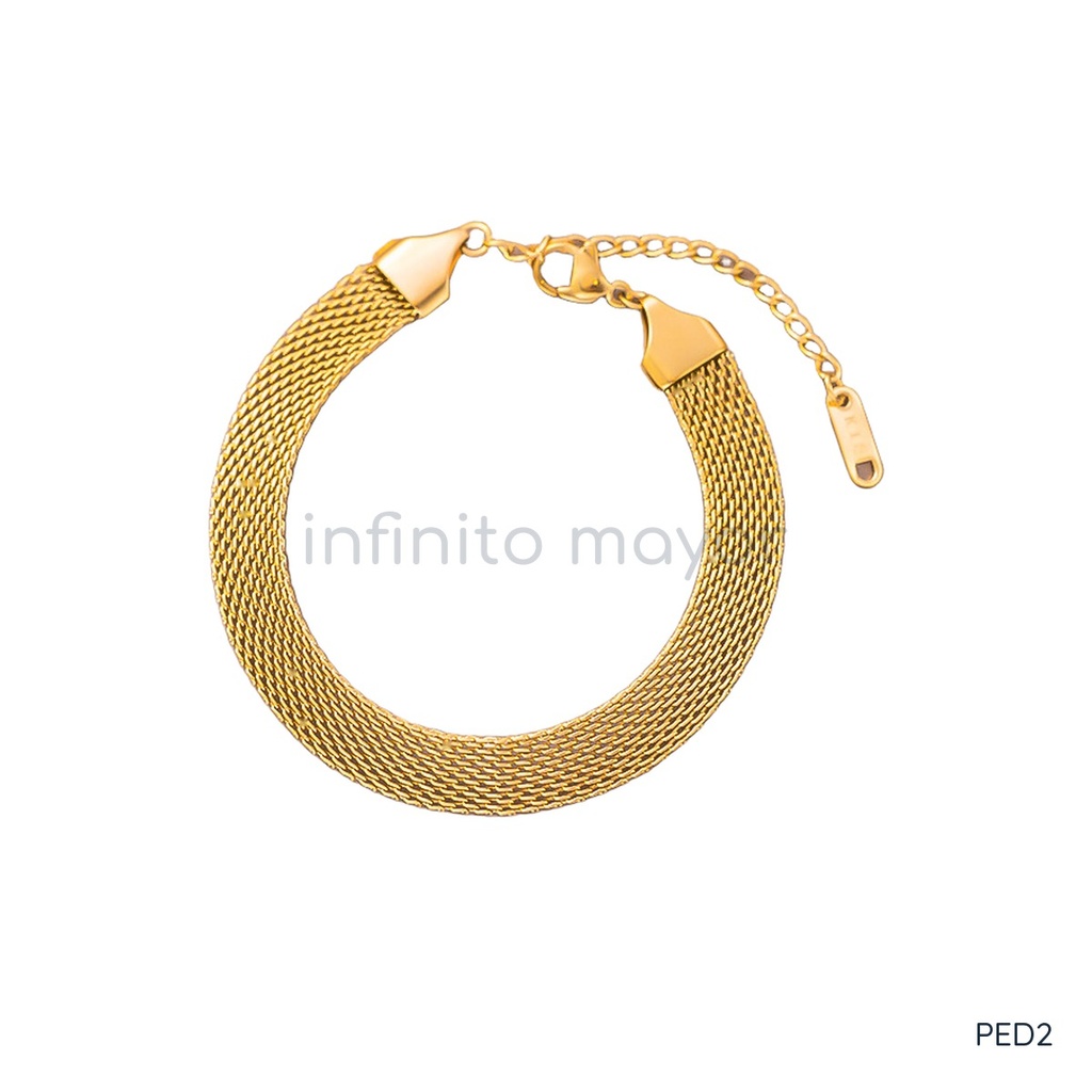 Pulsera dorada, malla plana tejida con remates cónicos