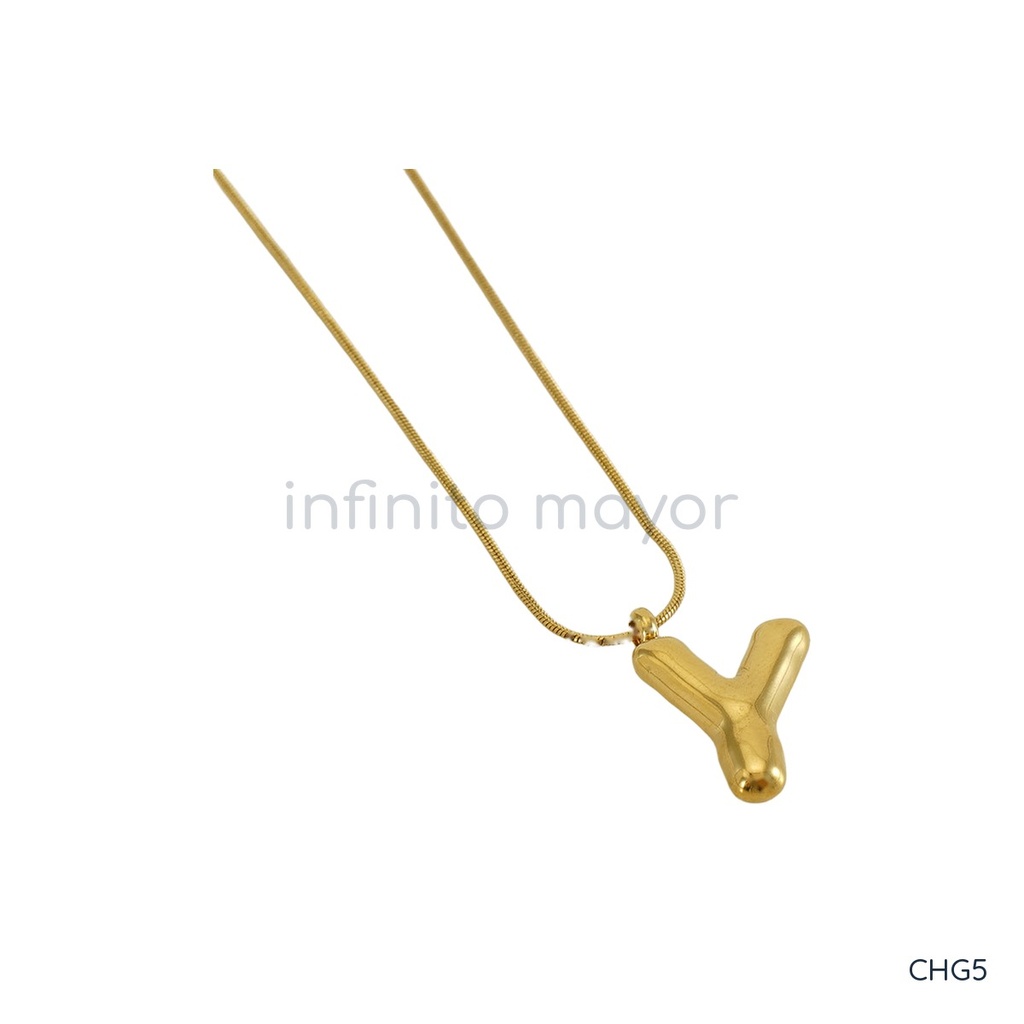Collar dorado de cadena de serpiente con dije de inicial Y abombada de efecto globo